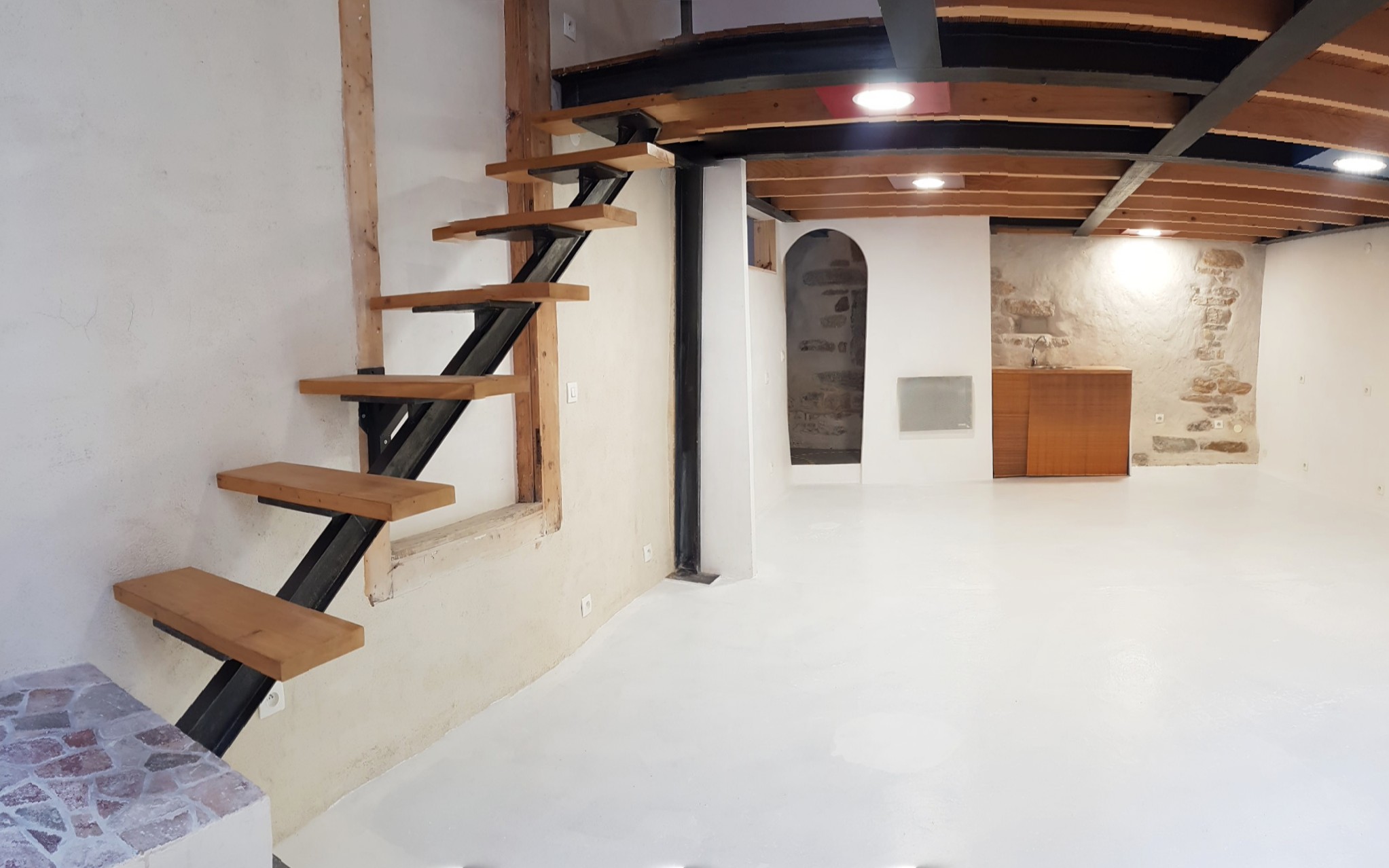 Image d'annonce : espace atelier/boutique 29m2 avec cuisine commune dans un lieu partagé